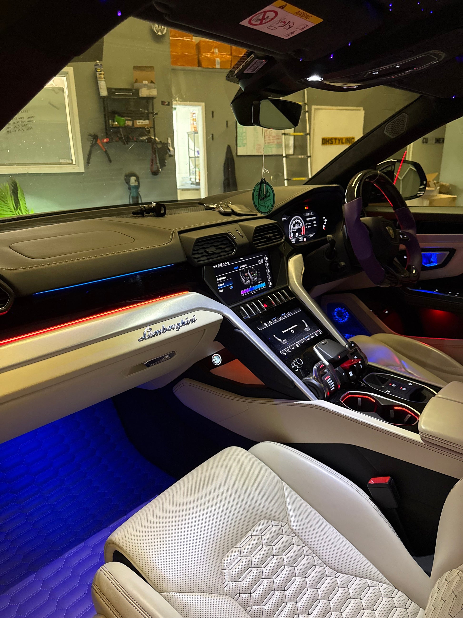 Lamborghini Urus OEM+ Ambient Lighting Kit (2018-2026)