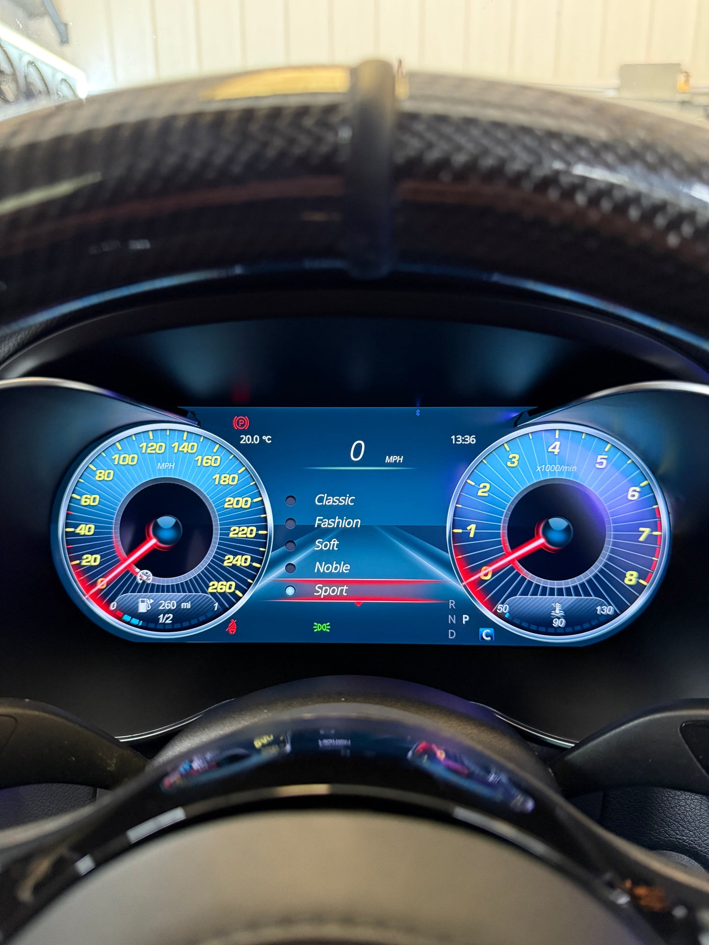 Mercedes Synced Screen & Virtual Cockpit Combo