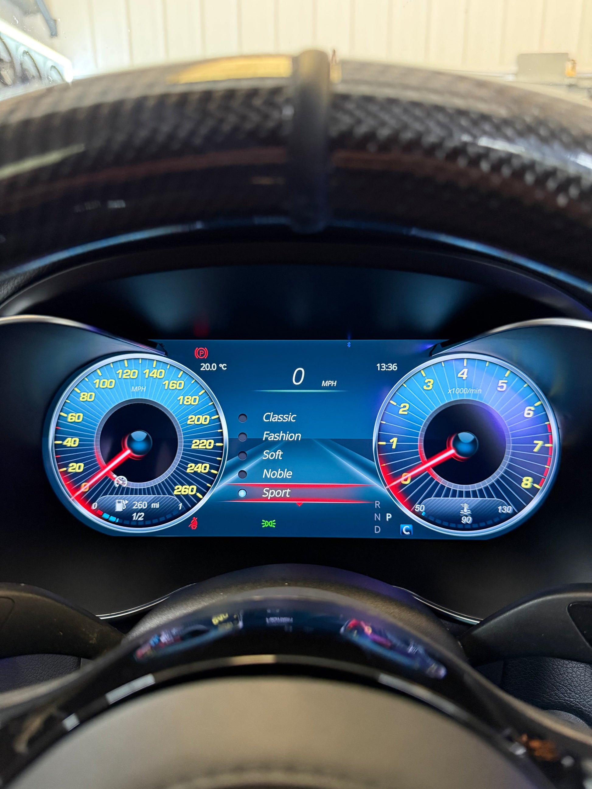 Mercedes Synced Screen & Virtual Cockpit Combo