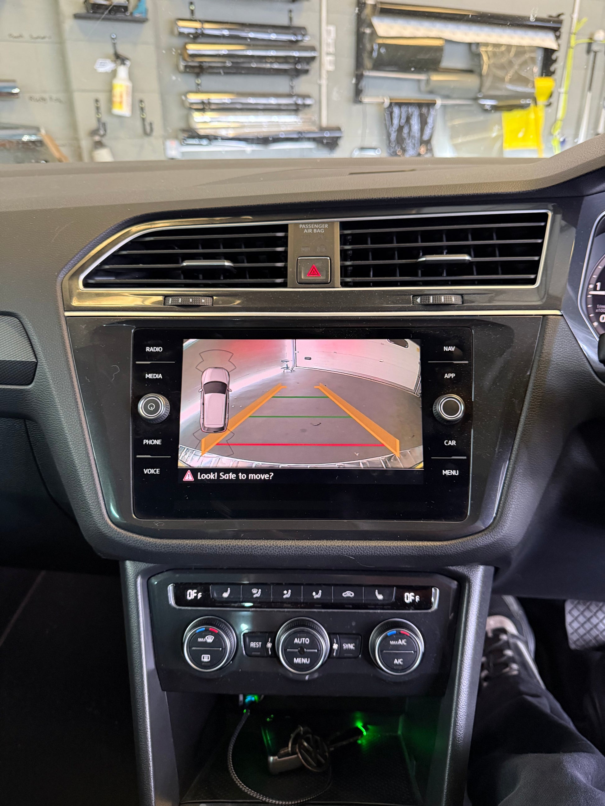 Škoda MQB Reversing Camera (2017-2019) | OEM Plug & Play Reverse Camera Upgrade