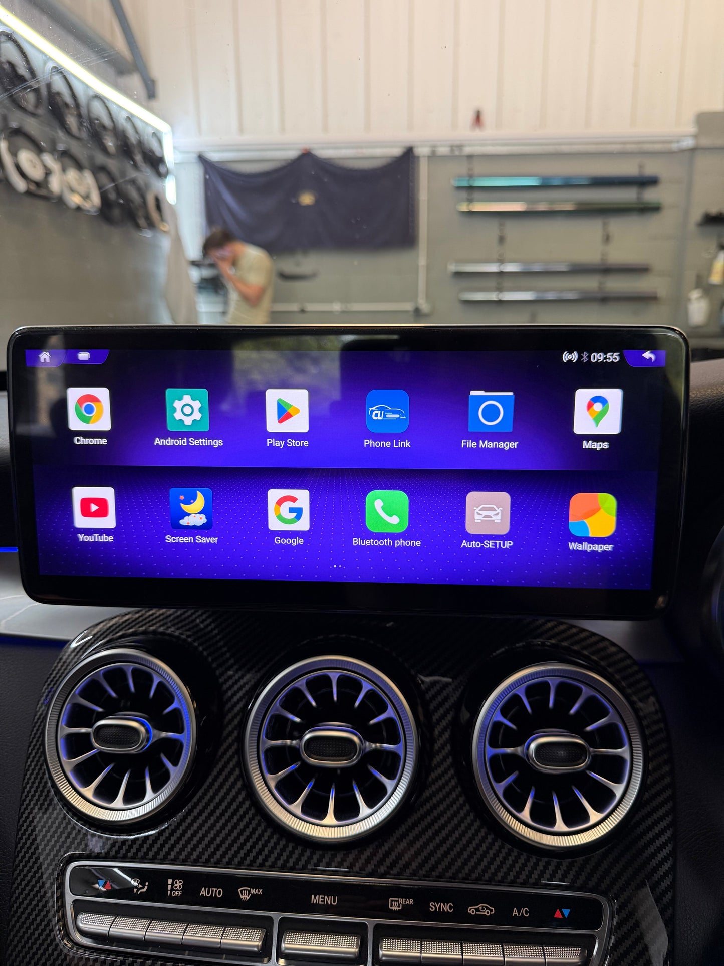 Mercedes Synced Screen & Virtual Cockpit Combo
