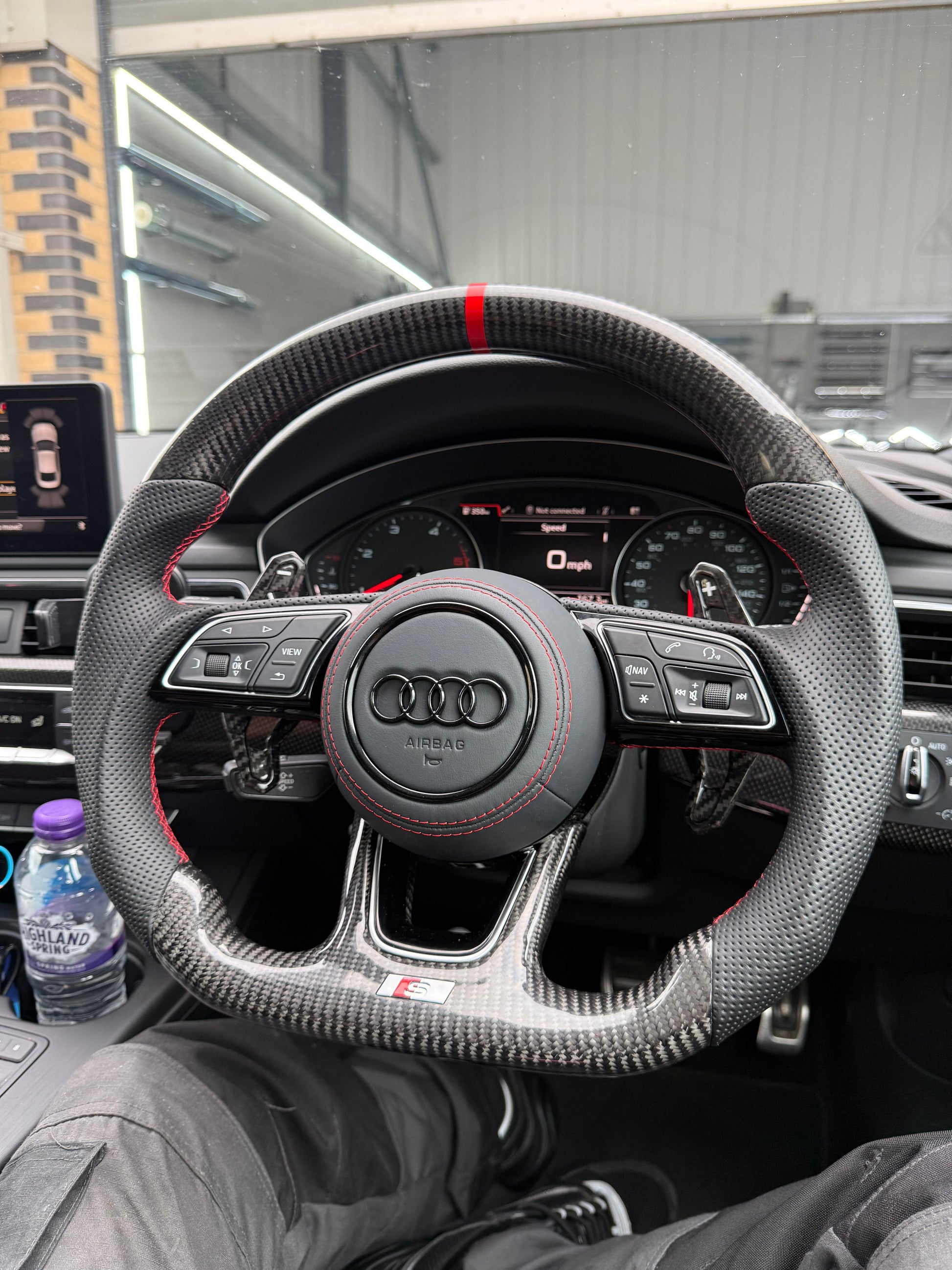 Audi Facelift Carbon Fibre Steering Wheel Upgrade (Customise)