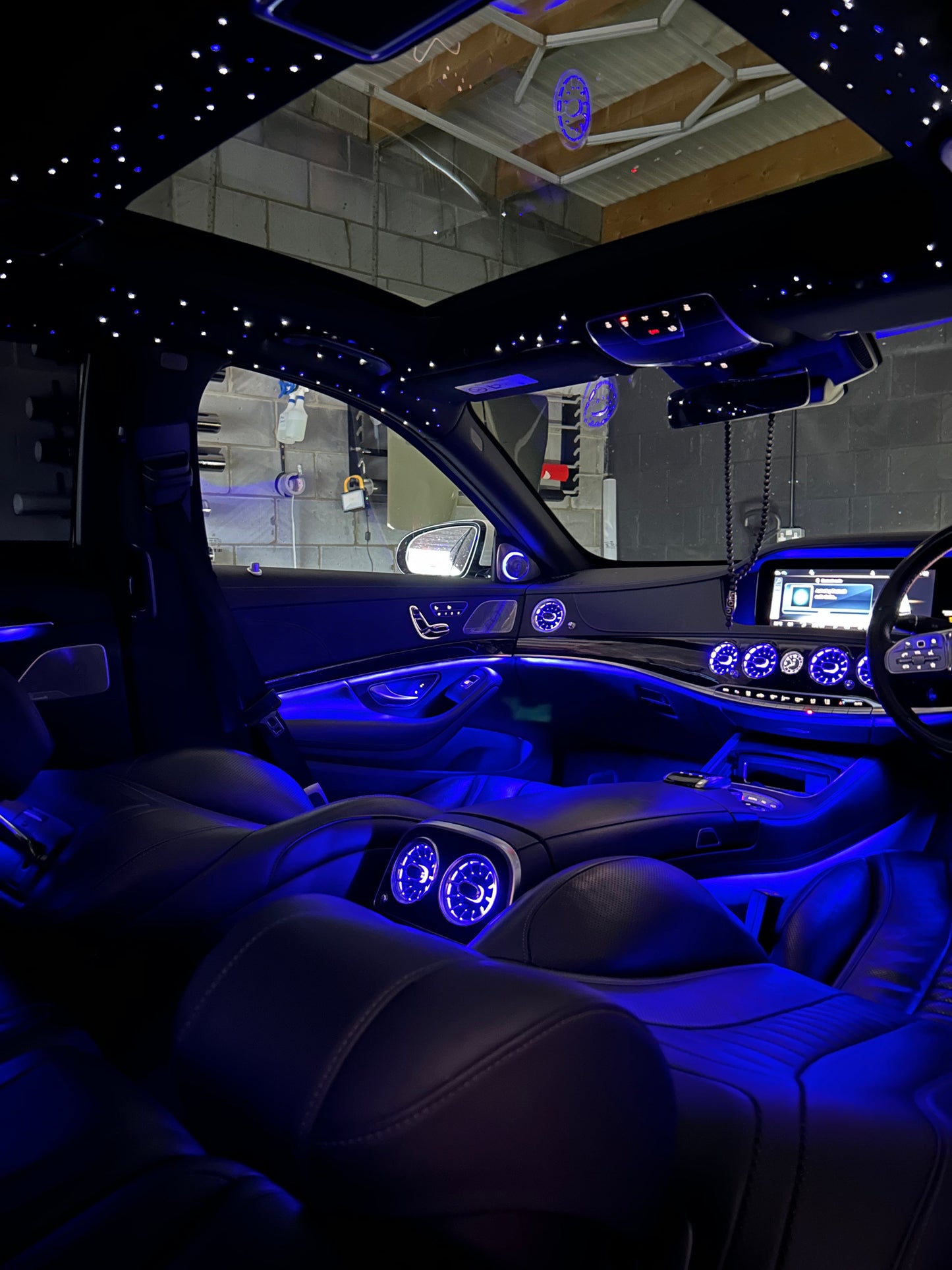 256-Colour RGB Car Ambient Lighting Kit – Universal LED Interior Acrylic Strip Lights with App Control, Music Sync & Hidden Symphony Atmosphere System