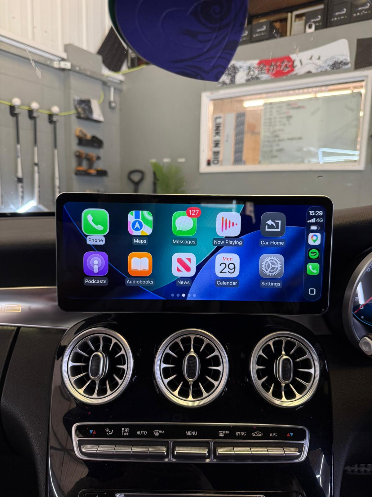 Mercedes C-Class Linux Apple CarPlay & Android Auto Screen W205 (2014-2018)
